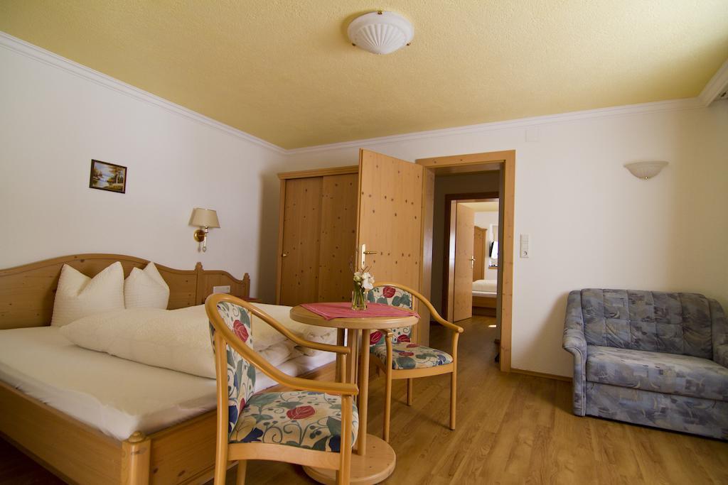 اوبرغورغل Appartment Pillerhof المظهر الخارجي الصورة